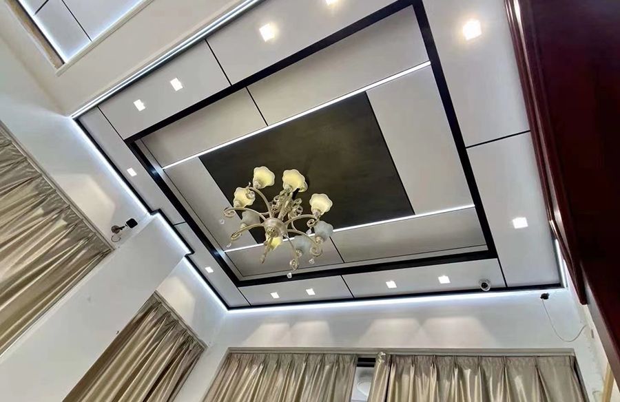 鋁蜂窩大板與液態壁紙的區別